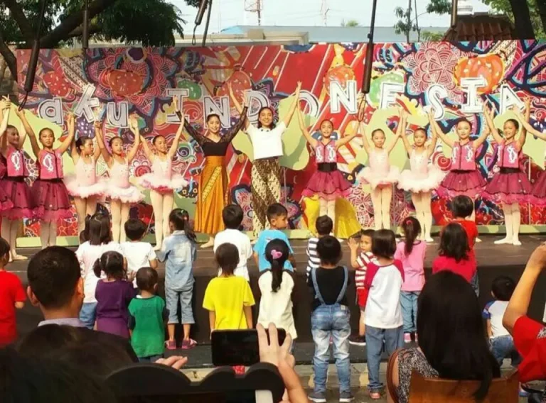 Education-Event-2-768x568