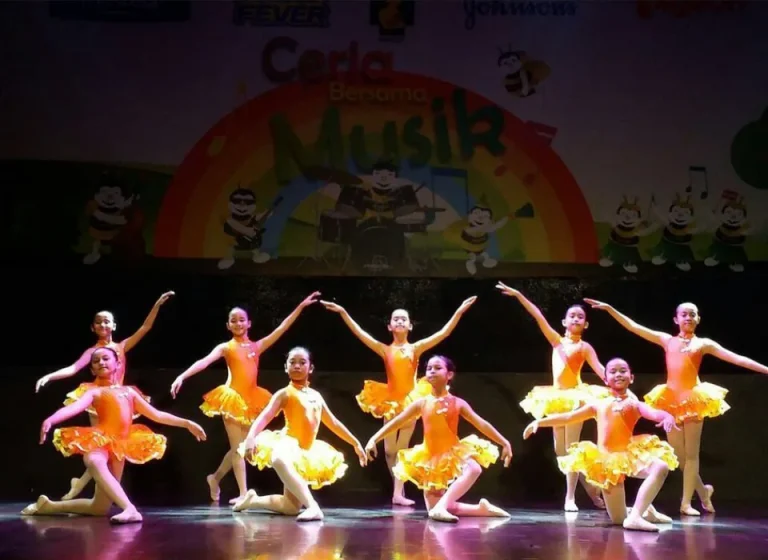 Social-Event-768x560